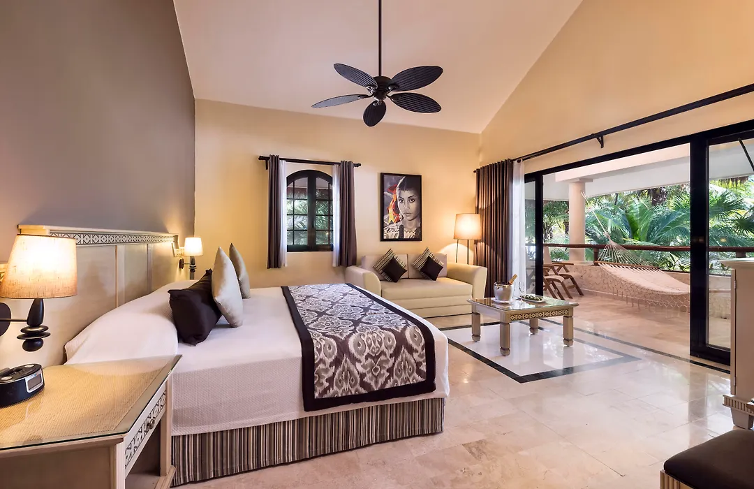Grand Palladium Colonial Resort & Spa-1